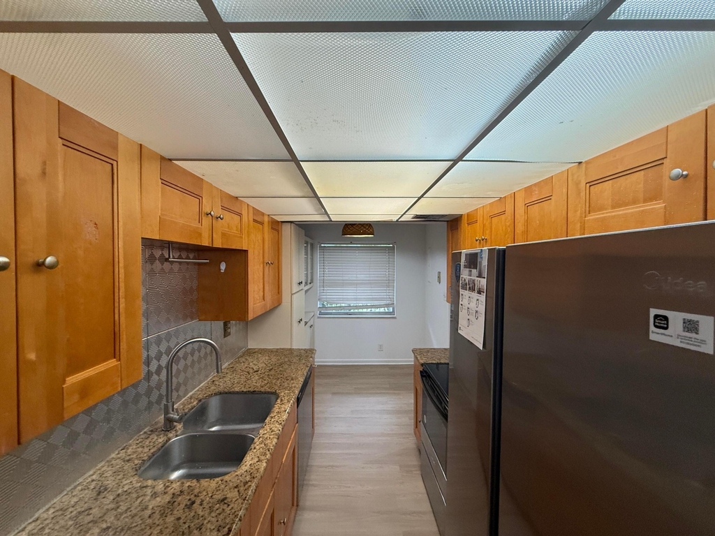 3161 Nw 47th Terrace - Photo 4