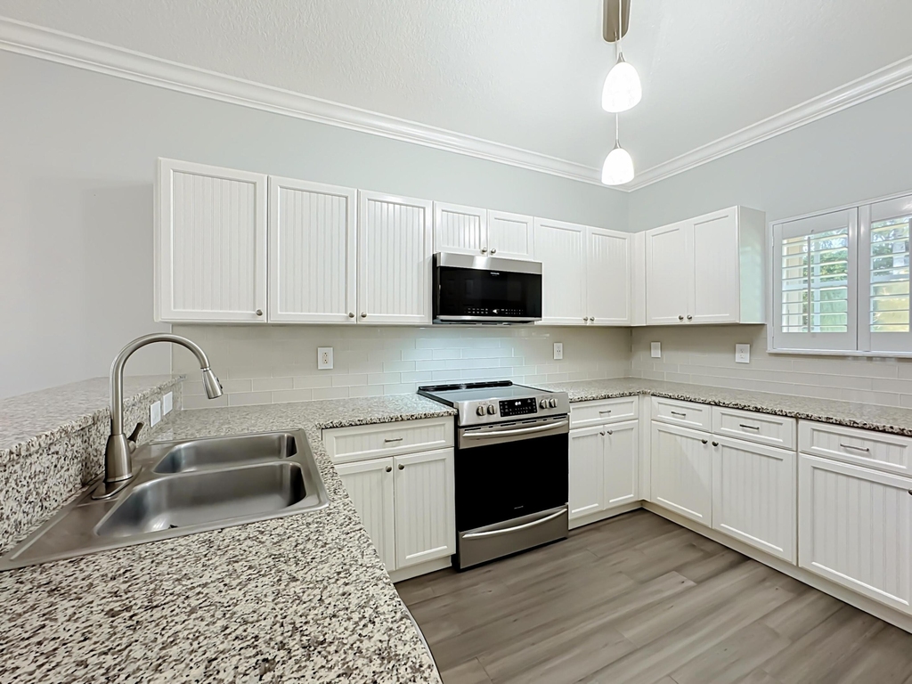 9967 Galleon Drive - Photo 11