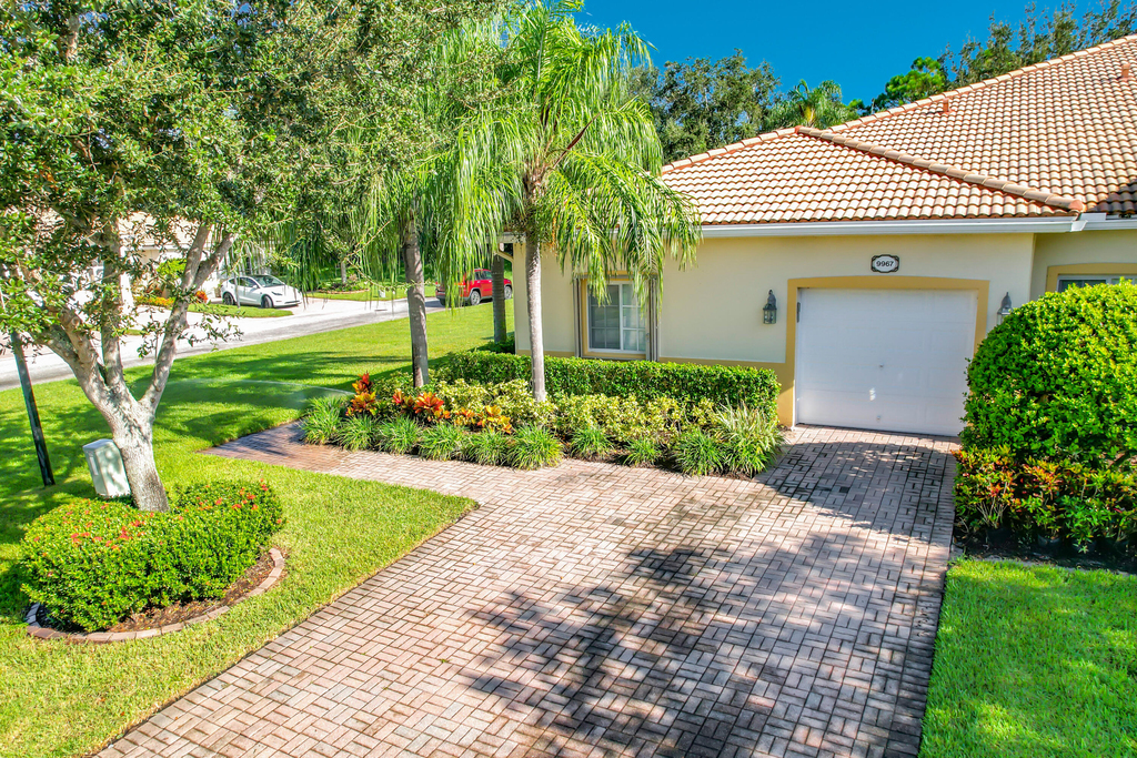 9967 Galleon Drive - Photo 1