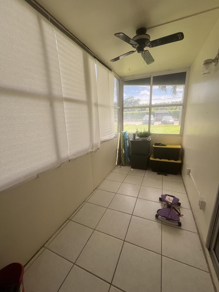 483 Saxony K Drive - Photo 21