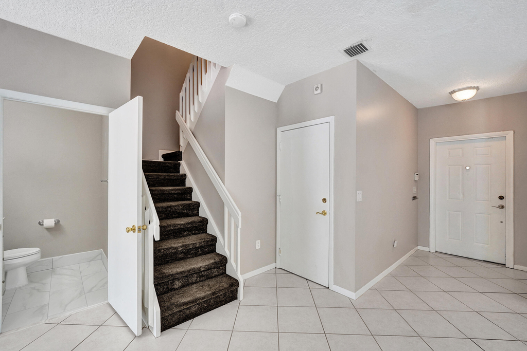 1365 Nw 154th Lane - Photo 4