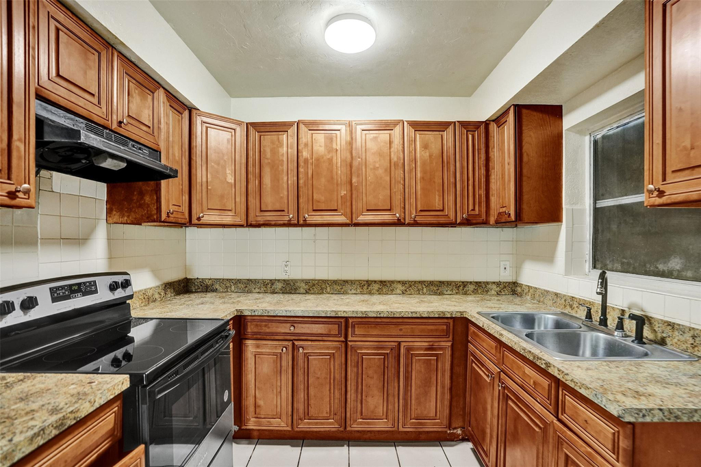 1318 Nw 11th Place - Photo 19