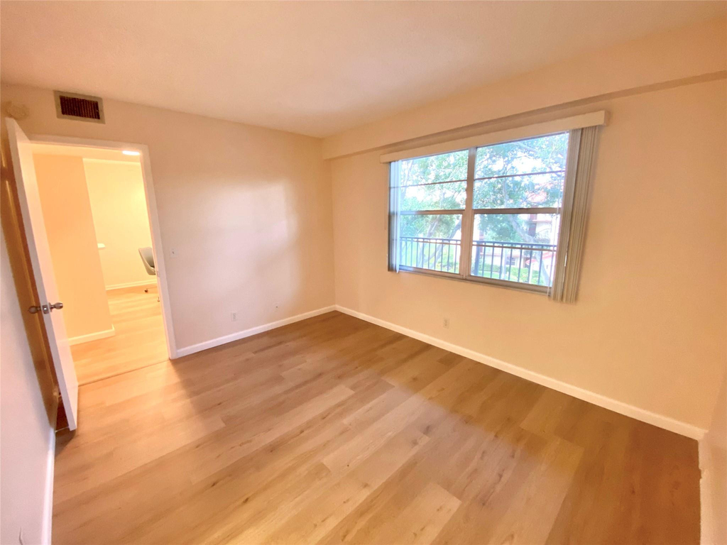 1000 Sw 128th Terrace - Photo 18