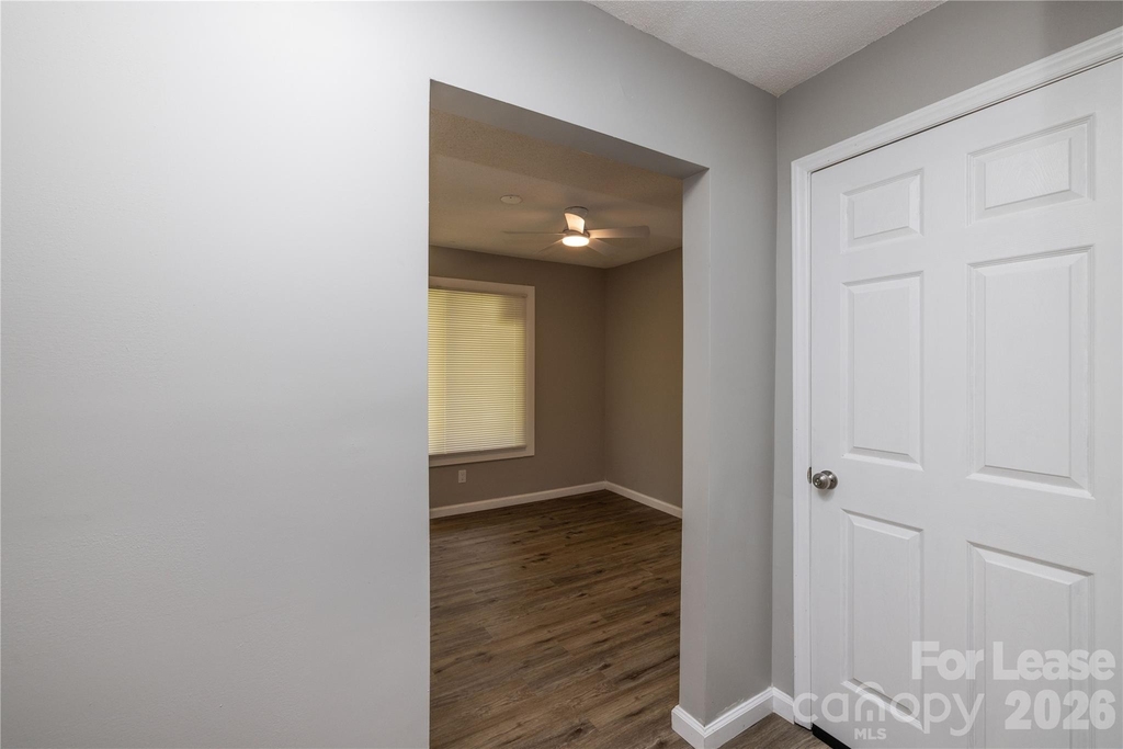 446 W Main Street - Photo 17