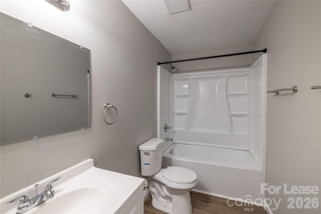 446 W Main Street - Photo 22