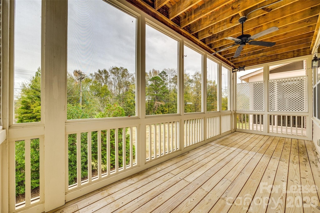 799 Herrons Ferry Road - Photo 19