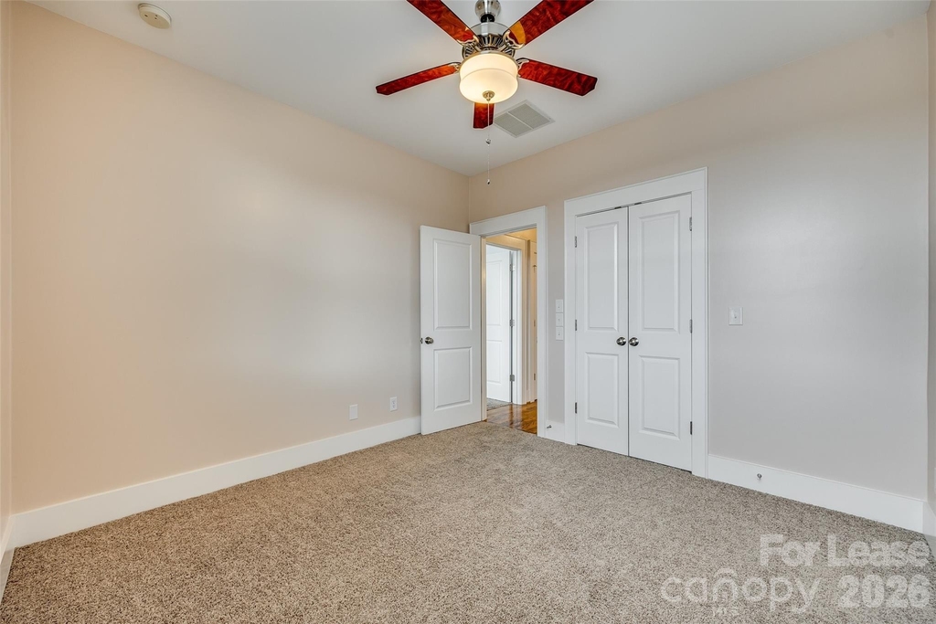799 Herrons Ferry Road - Photo 32