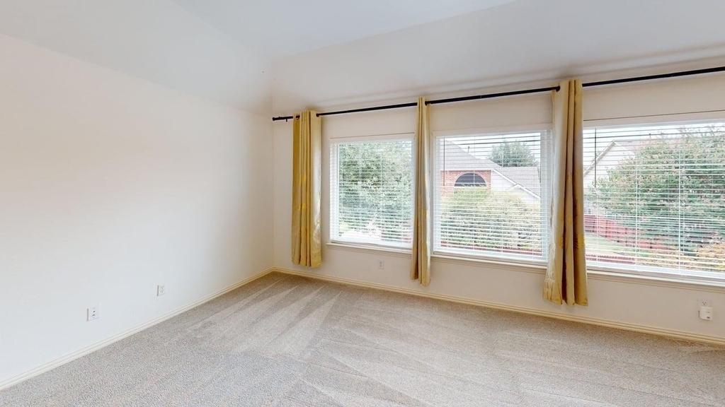 1219 Bridgeway Lane - Photo 17