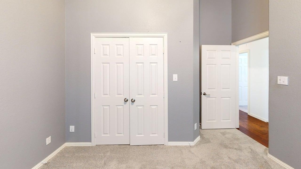 1219 Bridgeway Lane - Photo 13
