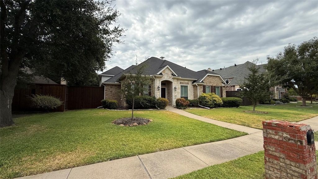 1219 Bridgeway Lane - Photo 1