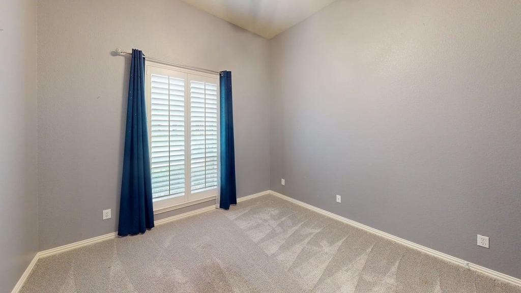 1219 Bridgeway Lane - Photo 11