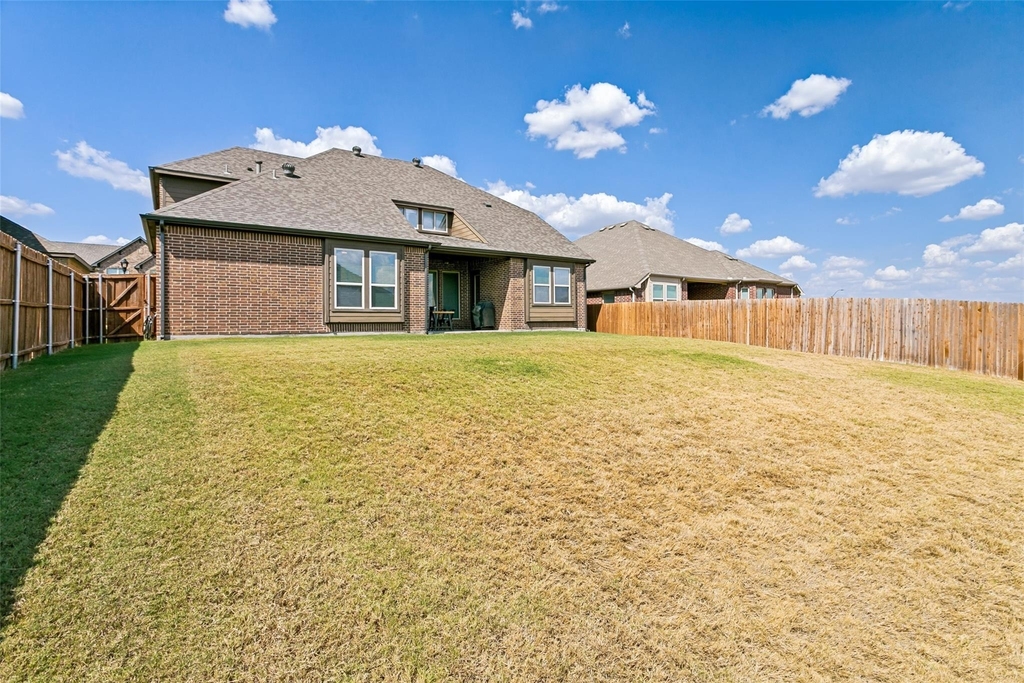 15109 Roderick Road - Photo 24