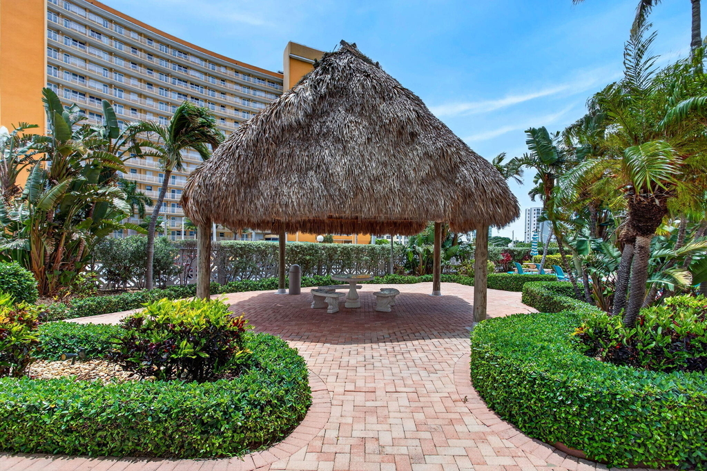 405 N Ocean Boulevard - Photo 38