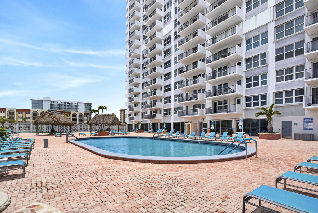 405 N Ocean Boulevard - Photo 40