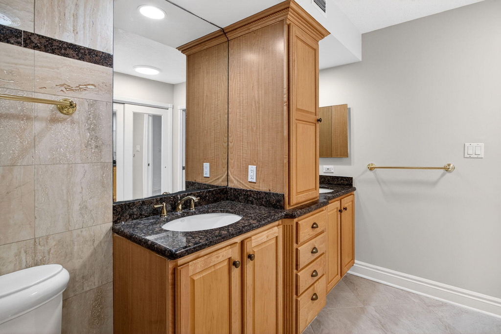 405 N Ocean Boulevard - Photo 32