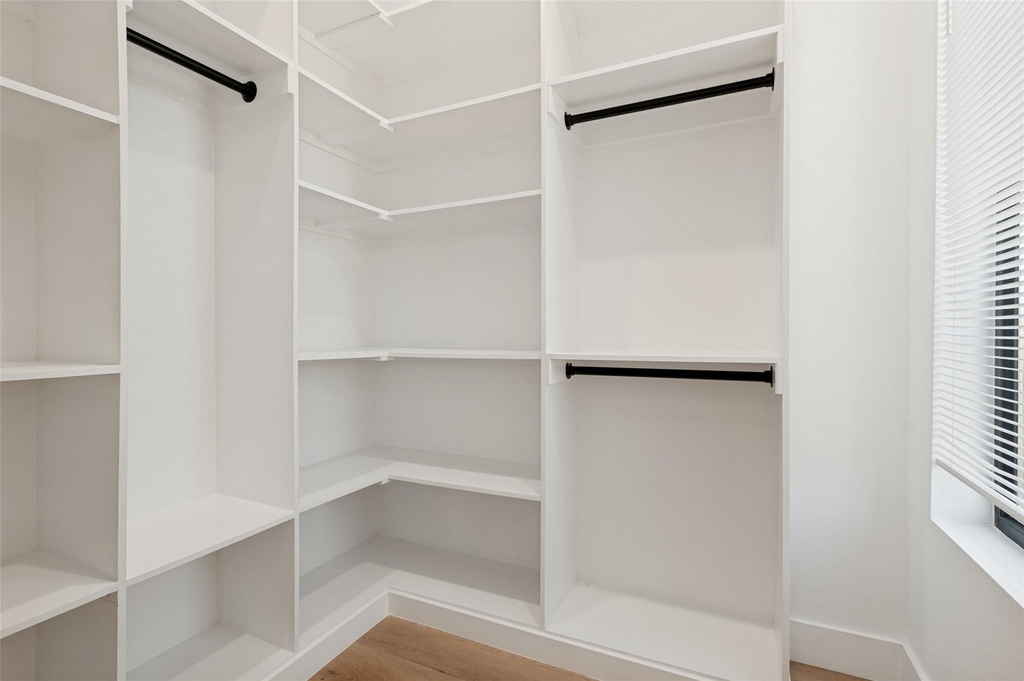 2613 Calvin Street - Photo 23
