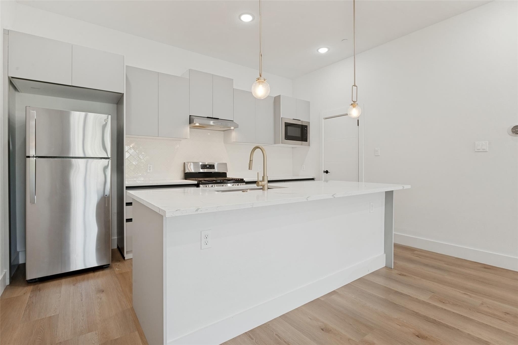 2613 Calvin Street - Photo 8