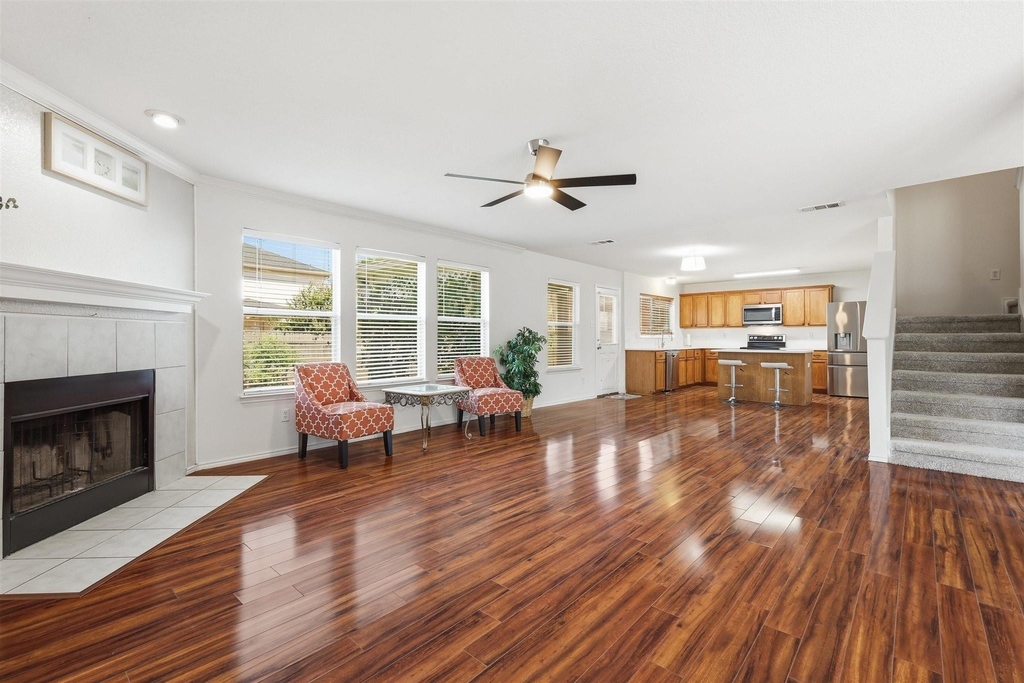13201 Padre Avenue - Photo 5