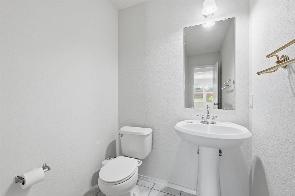 13201 Padre Avenue - Photo 21