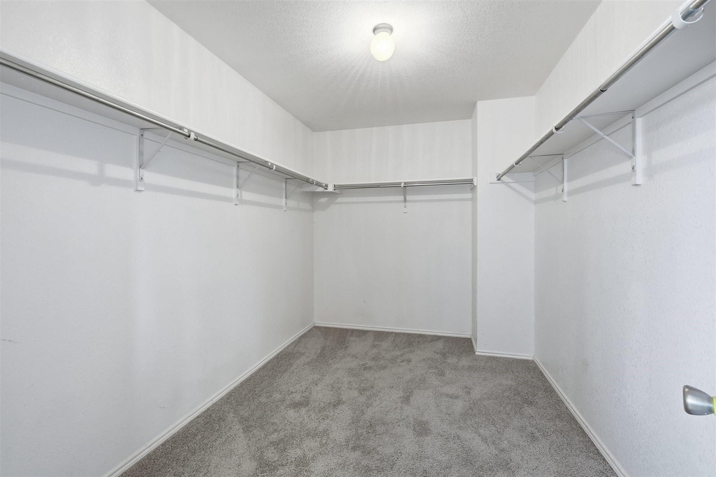 13201 Padre Avenue - Photo 18