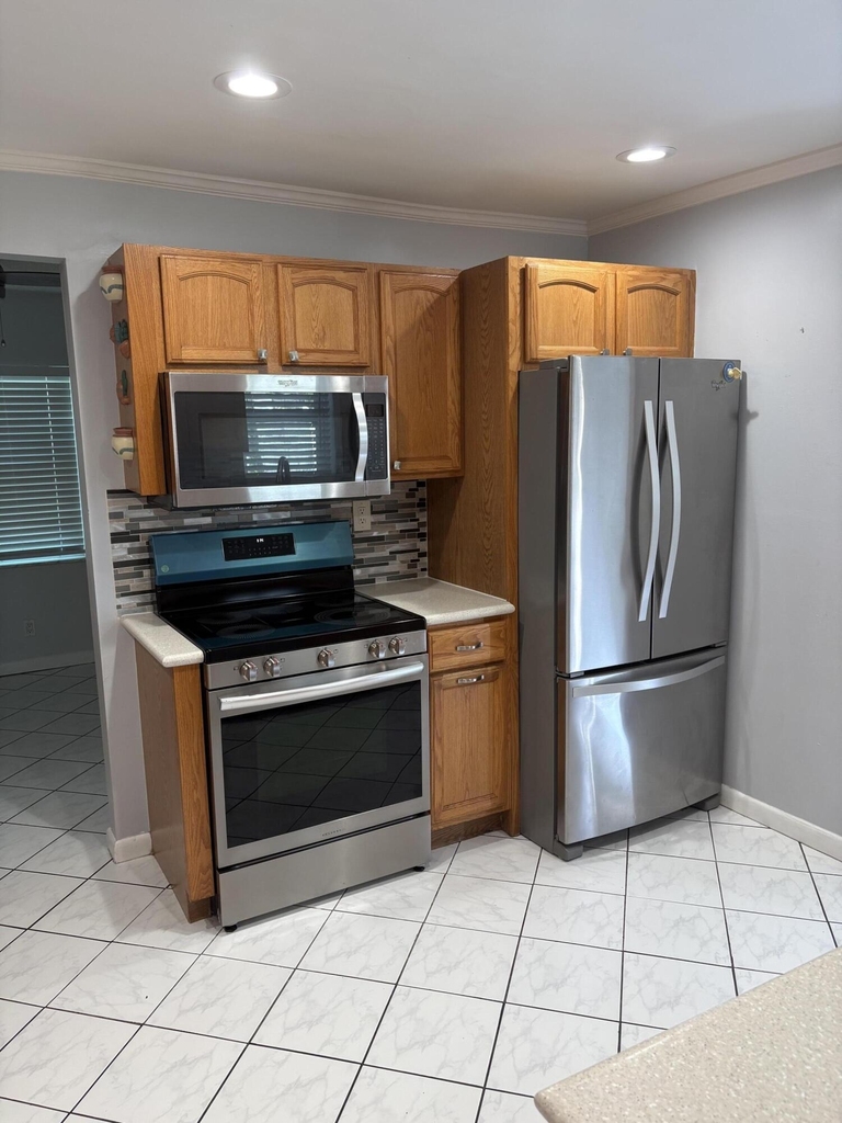 8250 Sw 8th Court - Photo 14