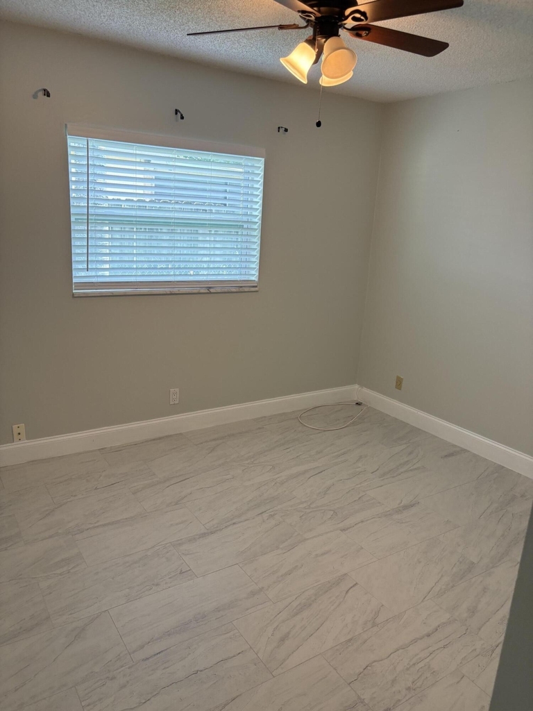 8250 Sw 8th Court - Photo 28