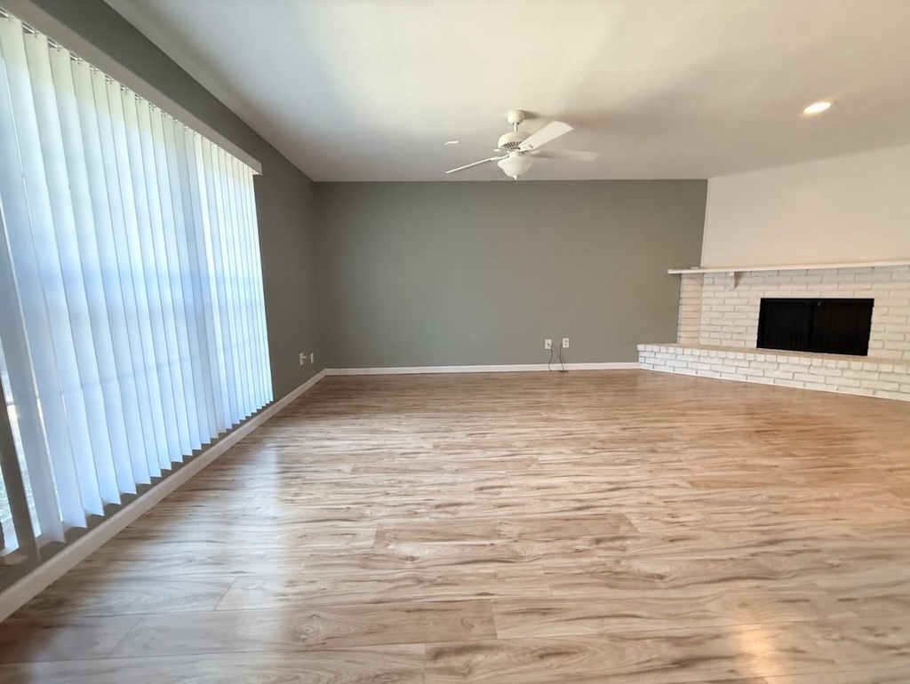 1008 S Jupiter Road - Photo 2