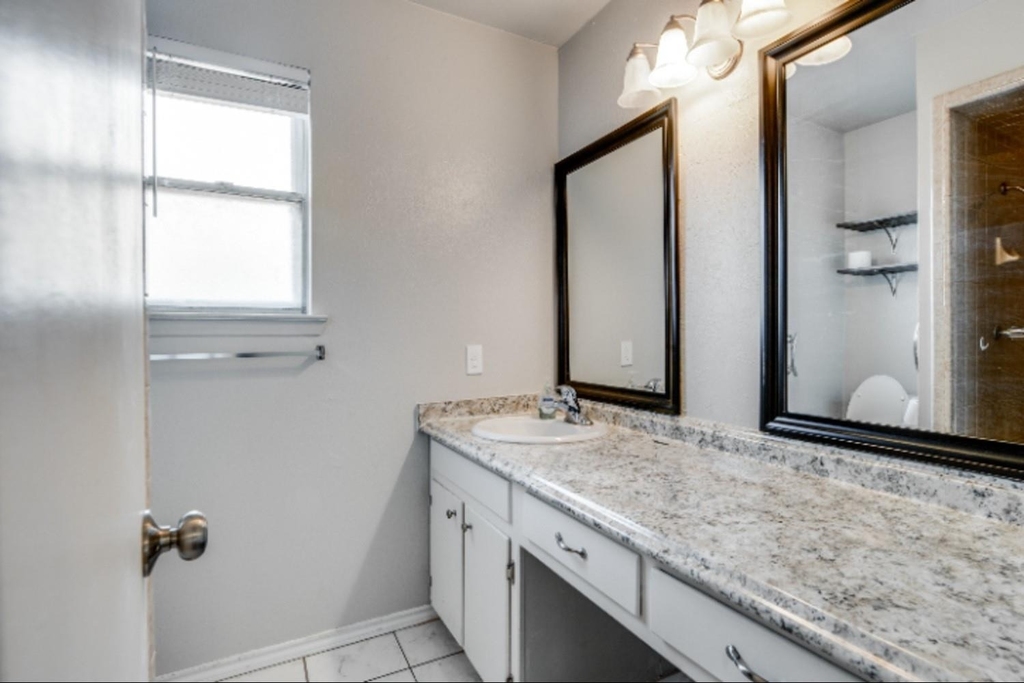 900 Skelly Street - Photo 8