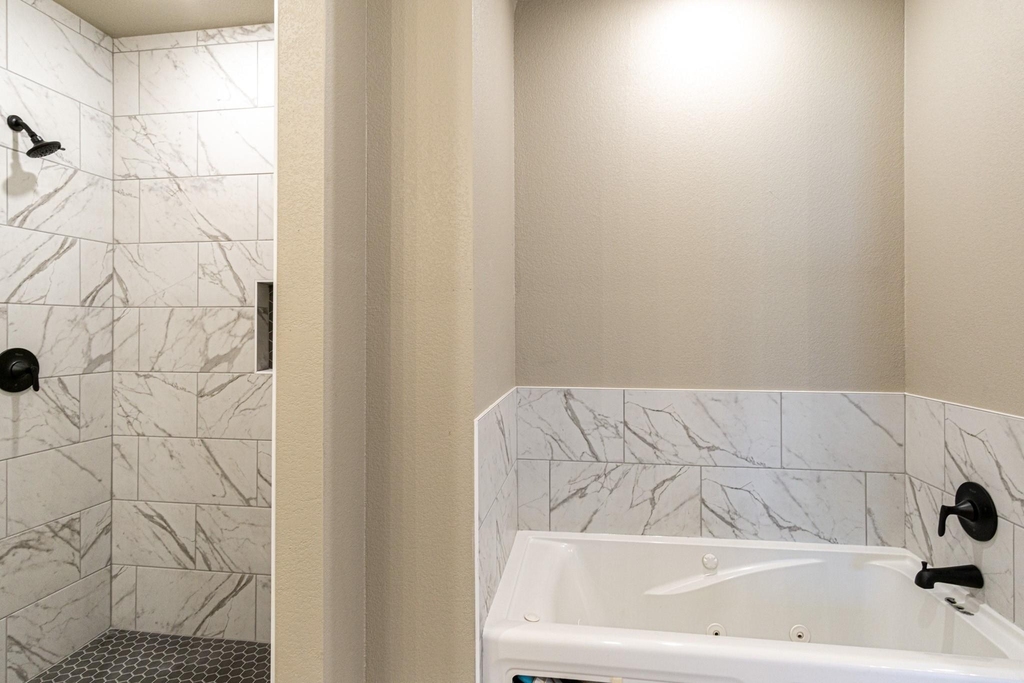 122 Private Road 6305 - Photo 10