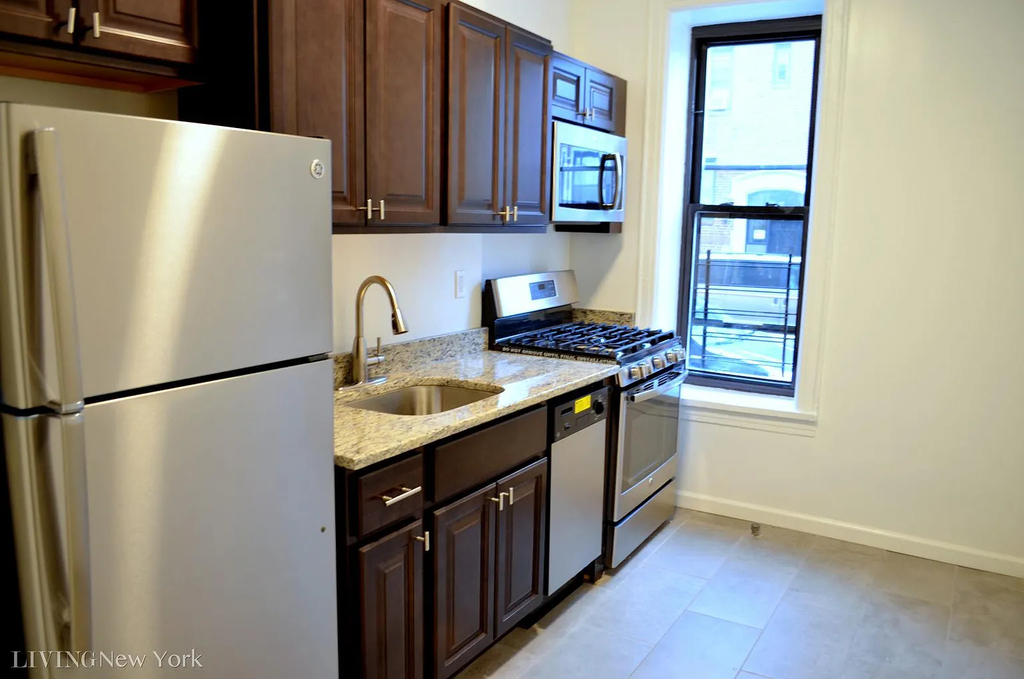 47-05 45th Street - Photo 3