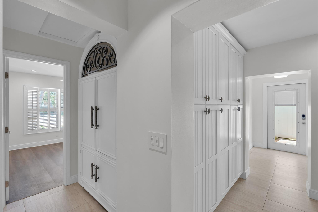 2401 Ne 47th Street - Photo 21