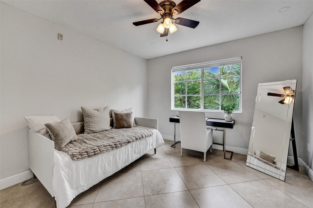 7940 N Nob Hill Road - Photo 22
