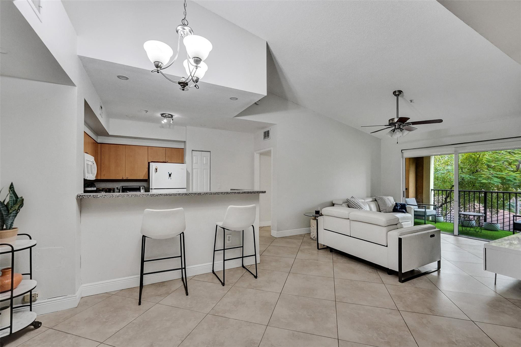 7940 N Nob Hill Road - Photo 0