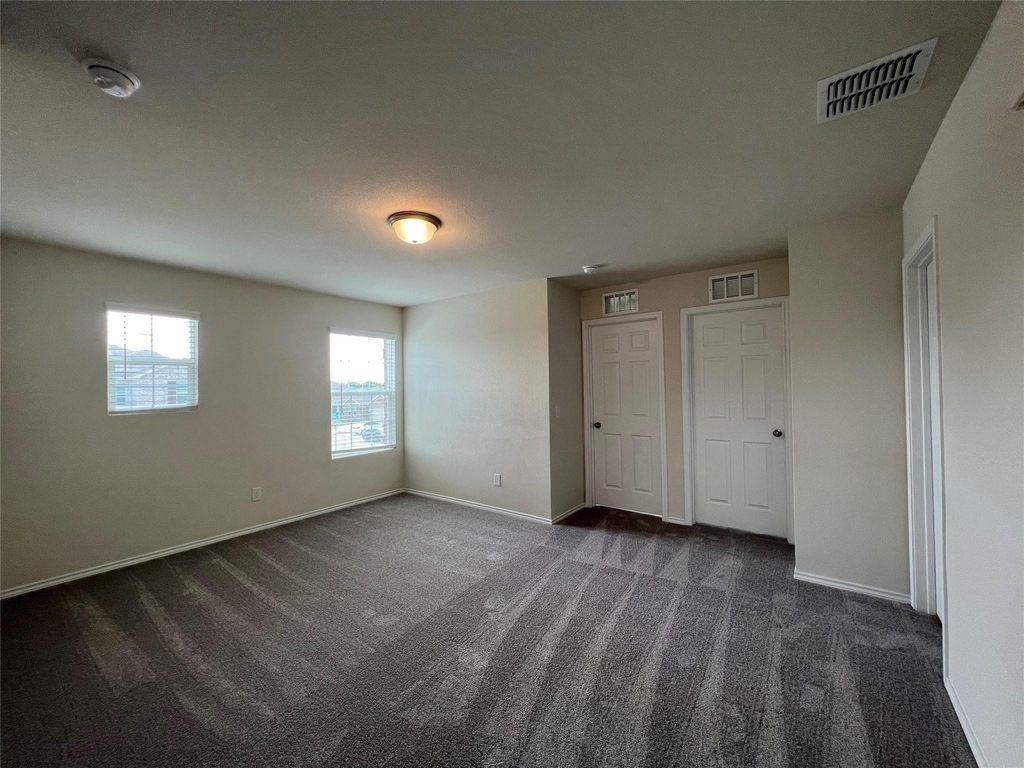 16013 Crews Avenue - Photo 15