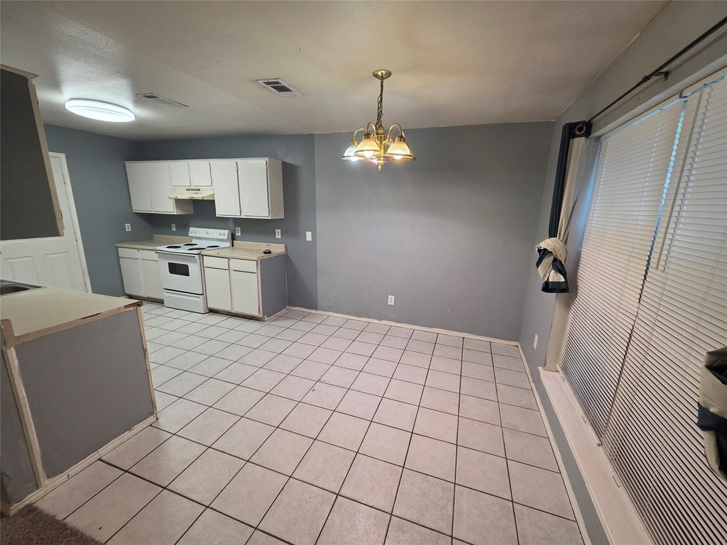 900 Naomi Lane - Photo 5
