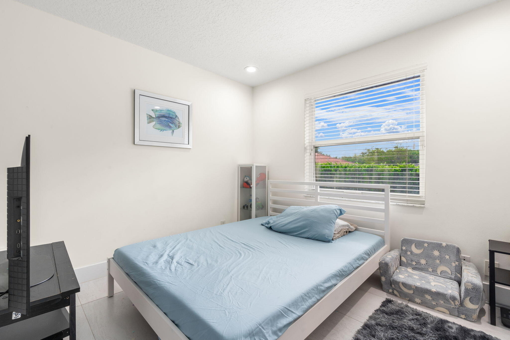 1254 Nw 102nd Way - Photo 30