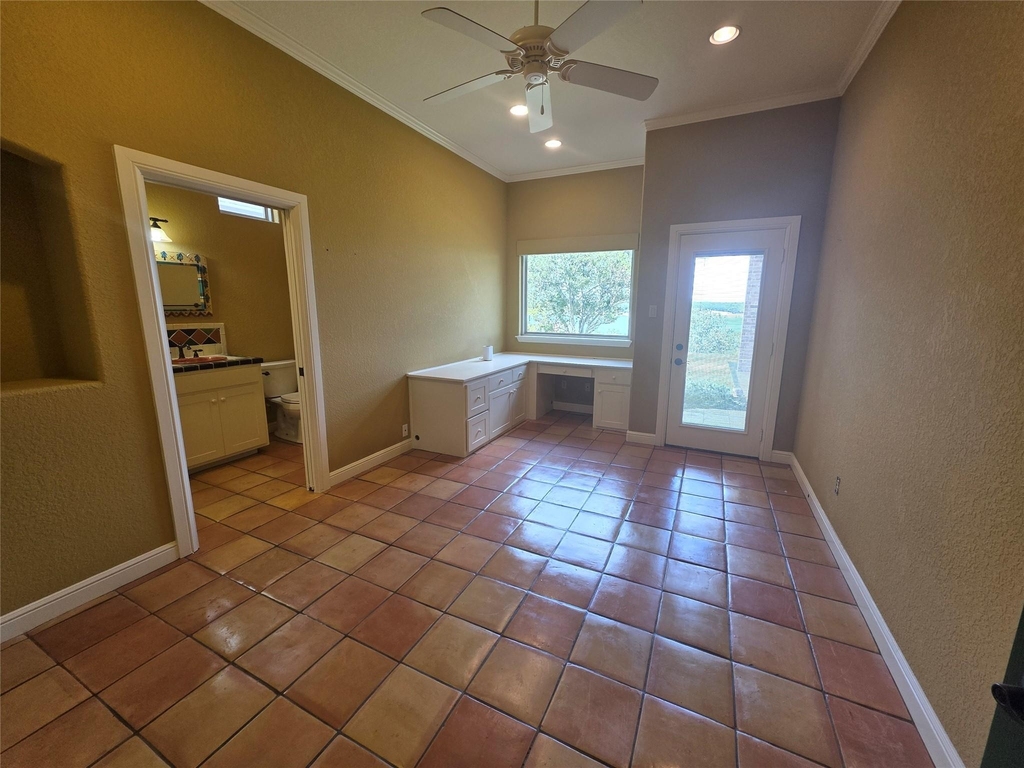 4204 Bluff View Drive - Photo 14