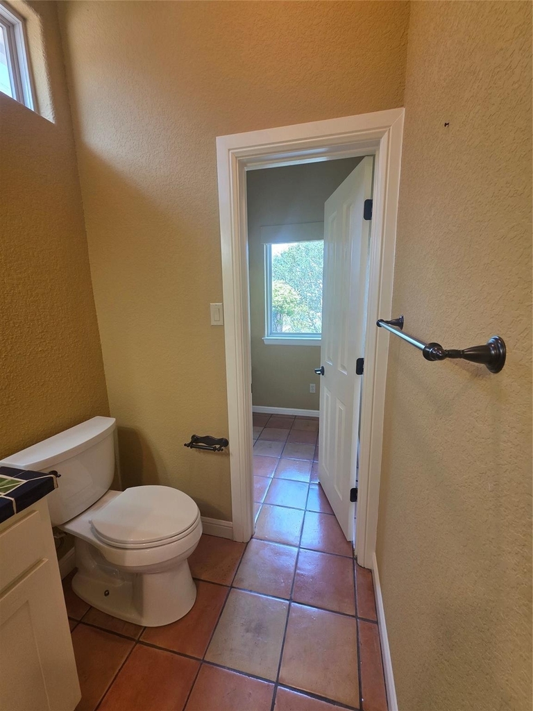 4204 Bluff View Drive - Photo 17