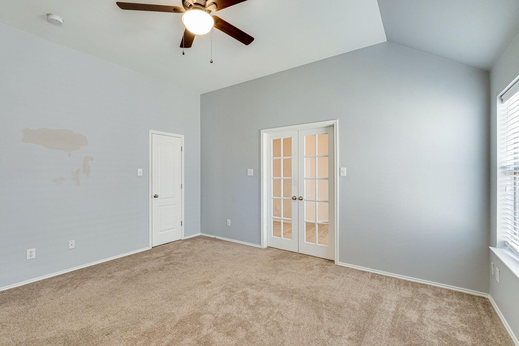 5113 Bear Valley Drive - Photo 9