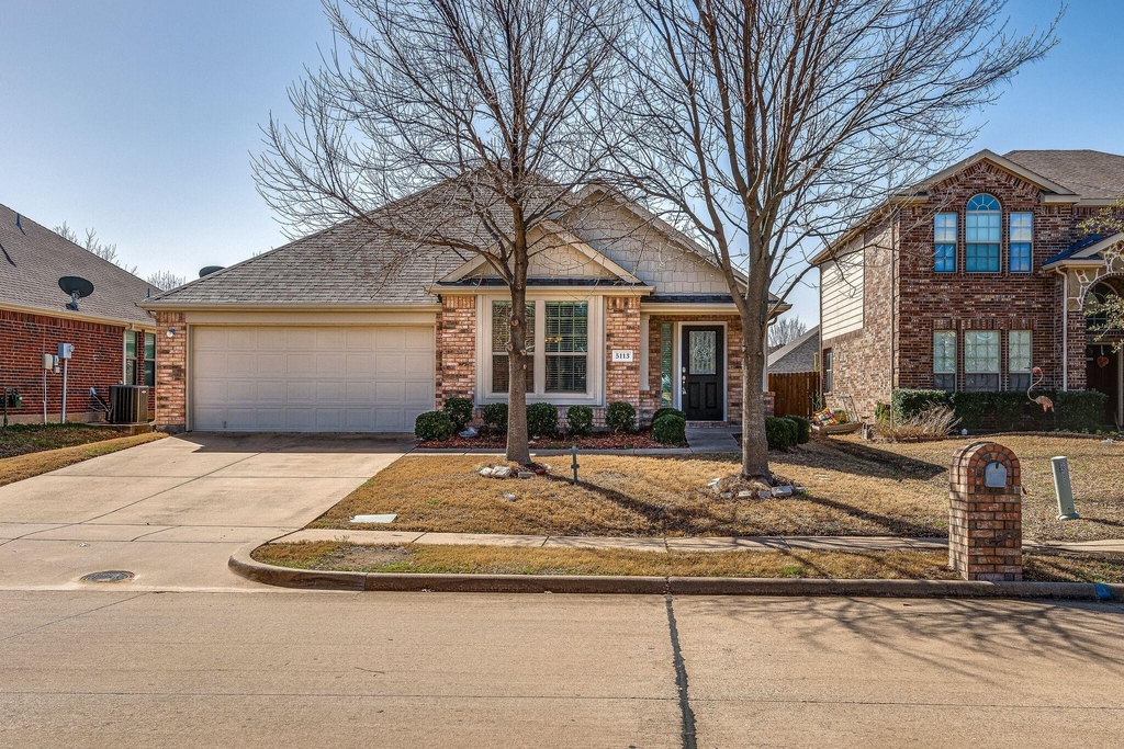 5113 Bear Valley Drive - Photo 0