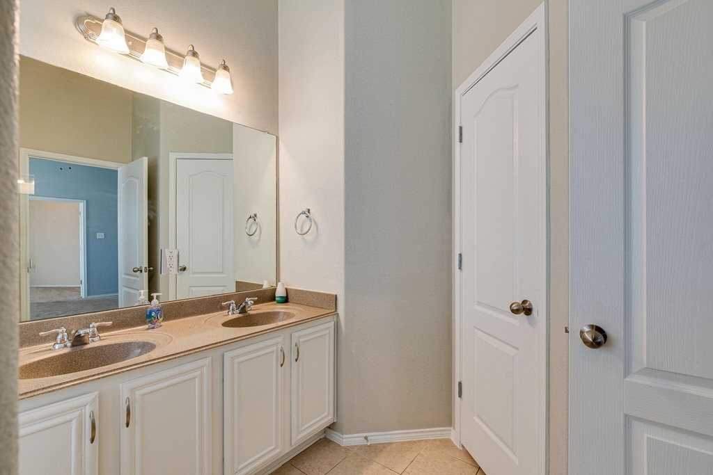 5113 Bear Valley Drive - Photo 11