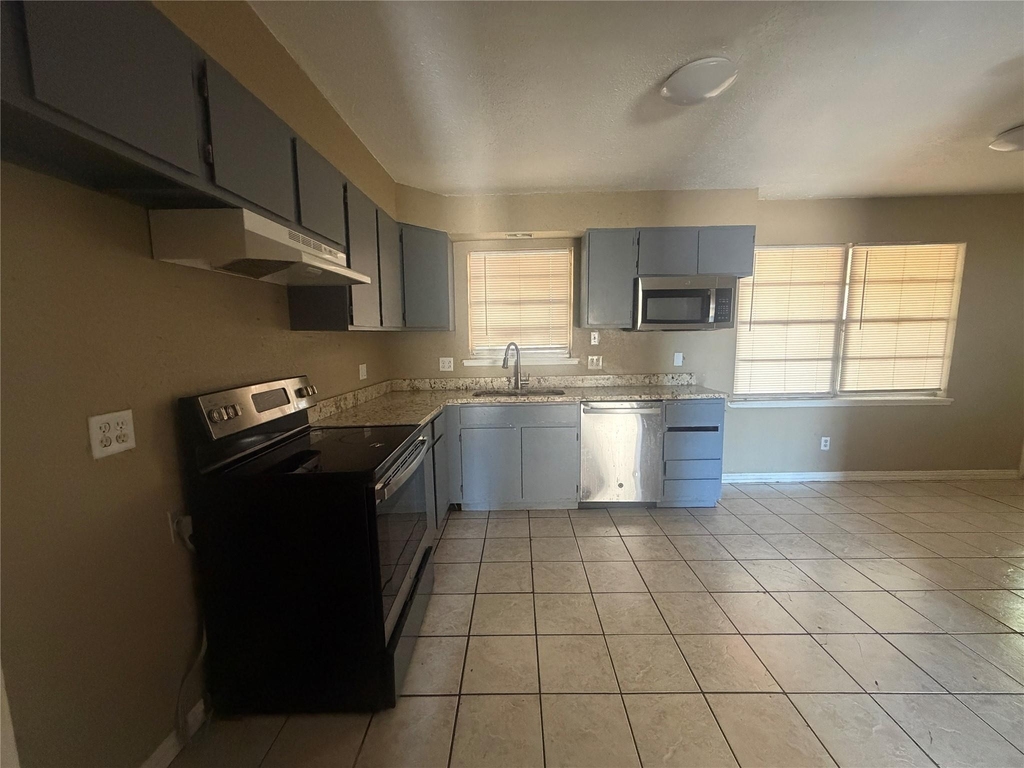 510 S Jefferson Drive - Photo 4