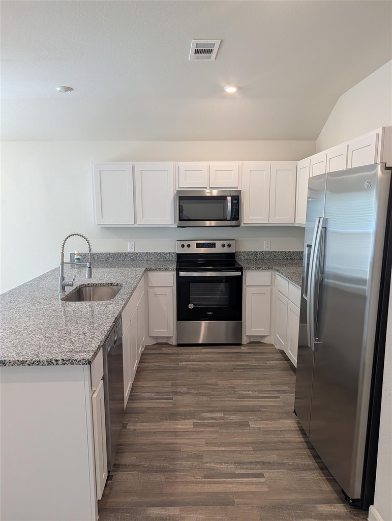 504 Jameson Street - Photo 5