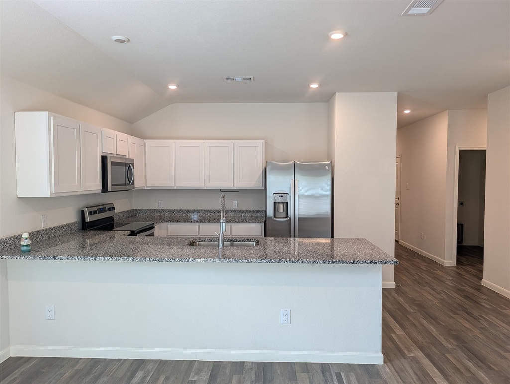 504 Jameson Street - Photo 6