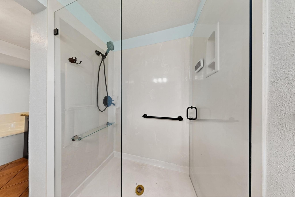 2927 Selma Lane - Photo 15
