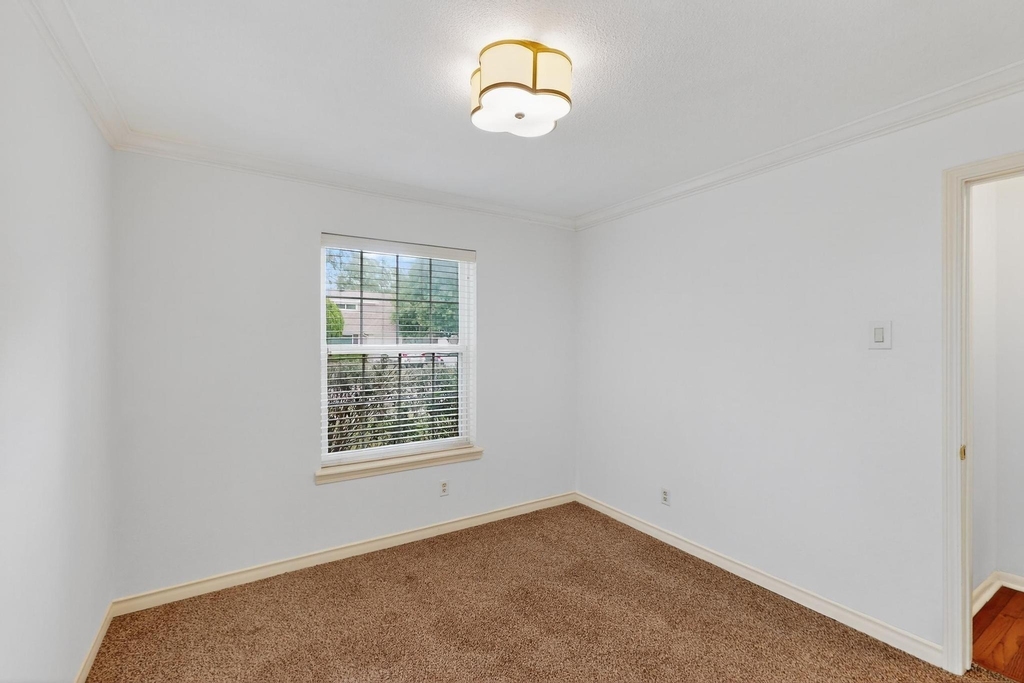 2927 Selma Lane - Photo 28
