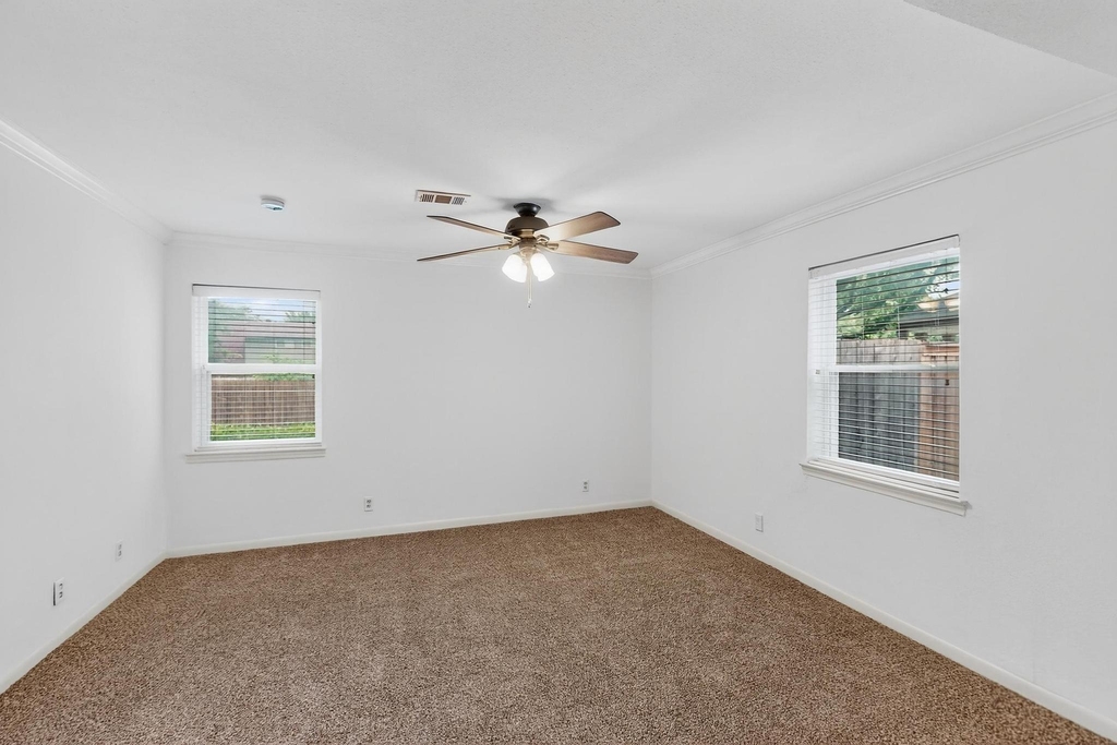 2927 Selma Lane - Photo 25