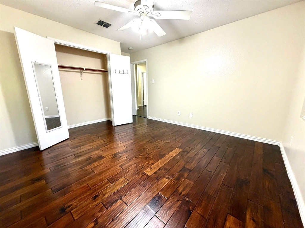 1108 Conner Court - Photo 9