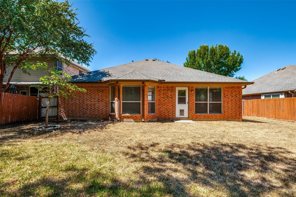 2755 Honey Suckle Drive - Photo 24