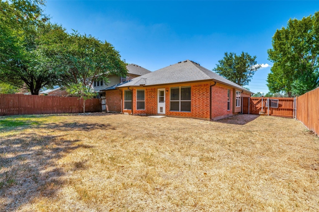 2755 Honey Suckle Drive - Photo 25